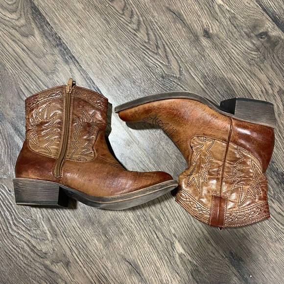 Coconuts by Matisse Shoes Coconuts Pistol Brown Cowboy Western